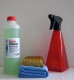 Reinigungsset groß rot: HArell Bio-Cleaner Universalreiniger 500 ml  inkl. großes Mikrofasertuch, Spezialschwamm und Sprühflasche rot